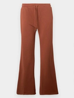 Spodnie treningowe Essential Collective