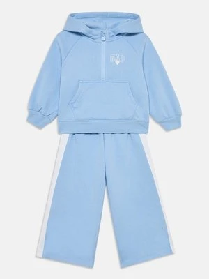 Spodnie treningowe GAP