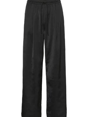 Spodnie treningowe Gestuz