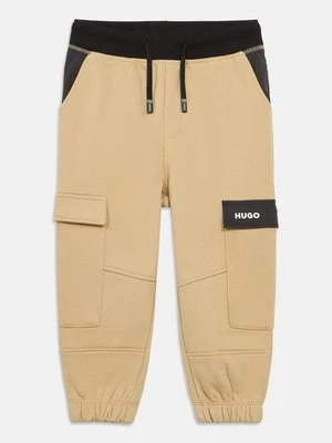 Spodnie treningowe HUGO Kids