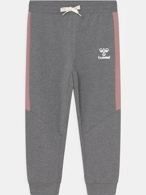 Spodnie treningowe Hummel