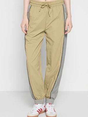 Spodnie treningowe Lacoste