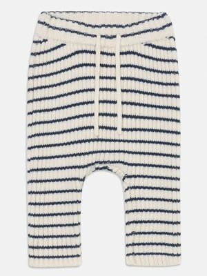 Spodnie treningowe name it