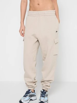 Spodnie treningowe new era