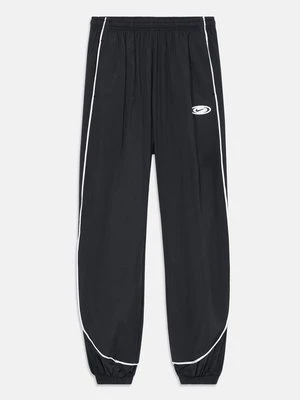 Spodnie treningowe Nike czarny