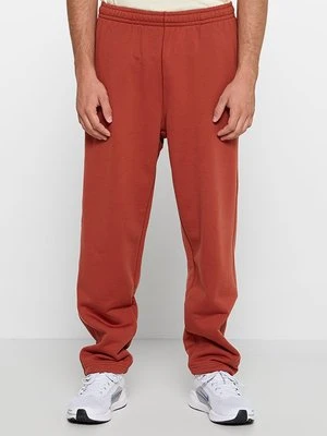Spodnie treningowe Nike kamień