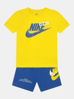 Spodnie treningowe Nike niebieski
