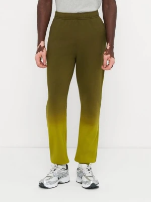 Spodnie treningowe Nike oliwkowy
