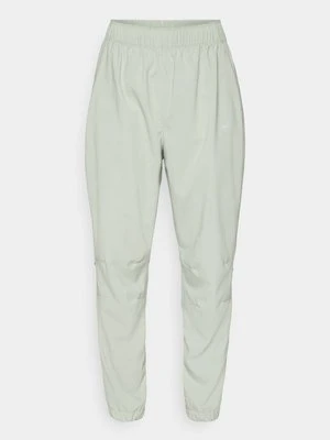Spodnie treningowe Nike Performance