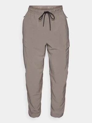 Spodnie treningowe Nike Performance