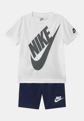 Spodnie treningowe Nike Sportswear