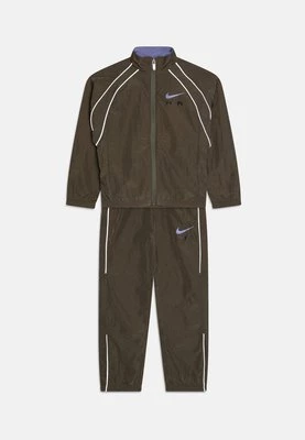 Spodnie treningowe Nike Sportswear