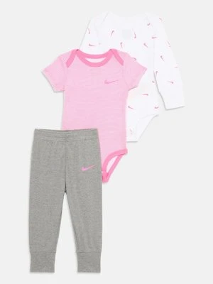 Spodnie treningowe Nike Sportswear