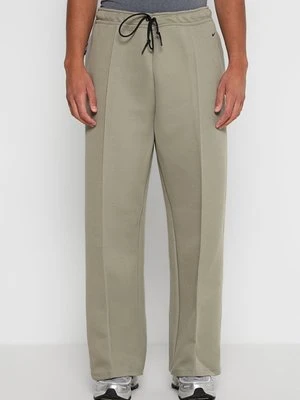 Spodnie treningowe Nike Sportswear