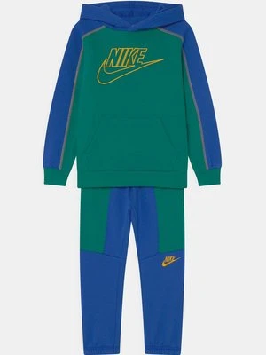 Spodnie treningowe Nike Sportswear