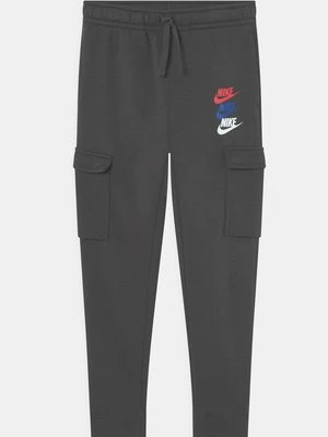 Spodnie treningowe Nike Sportswear
