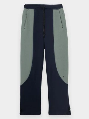 Spodnie treningowe Nike Sportswear