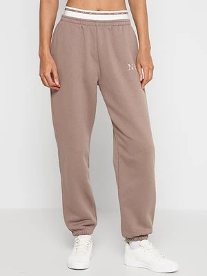 Spodnie treningowe Nike Sportswear