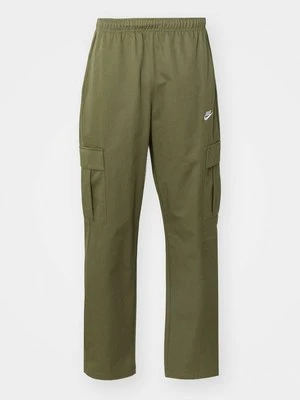 Spodnie treningowe Nike oliwkowy