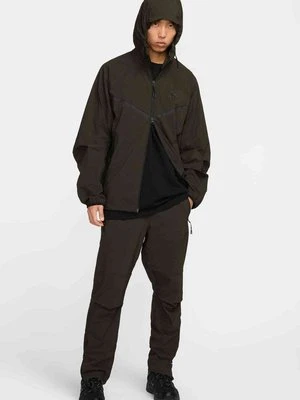 Spodnie dresowe Nike ciemnozielony