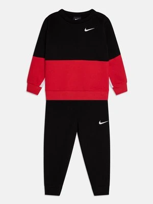 Spodnie treningowe Nike Sportswear