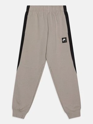 Spodnie treningowe Nike czarny