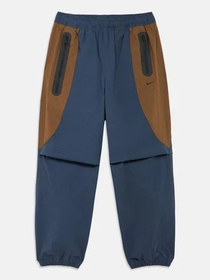 Spodnie treningowe Nike Sportswear