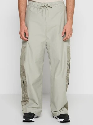 Spodnie treningowe Nike srebrny