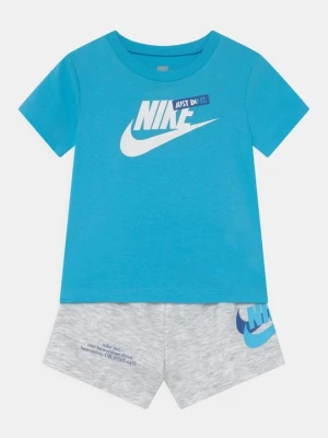 Spodnie treningowe Nike szary