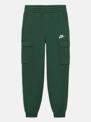 Spodnie treningowe Nike zielony
