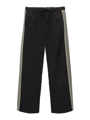 Spodnie treningowe PULL&BEAR