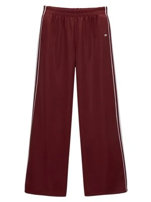 Spodnie treningowe PULL&BEAR