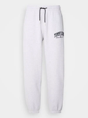 Spodnie treningowe Tommy Jeans szary melanż