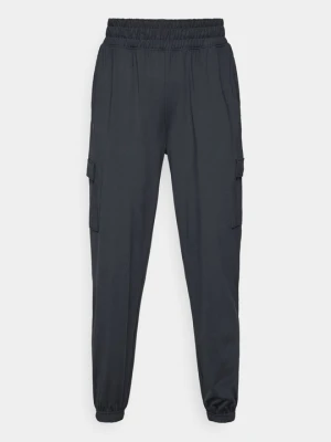 Spodnie treningowe Under Armour czarny