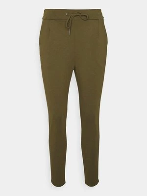 Spodnie treningowe Vero Moda