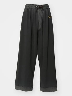 Spodnie treningowe Vivienne Westwood
