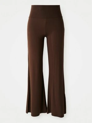 Spodnie treningowe Yogasearcher