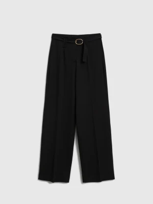 Spodnie w kant z paskiem czarne Moodo