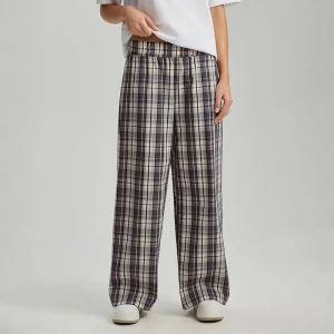 Spodnie wide leg w szarą kratę House