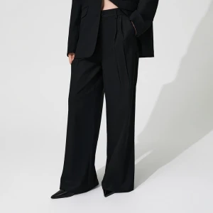 Spodnie wide leg z wysokim stanem czarne House