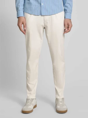 Spodnie z kieszeniami z tyłu model ‘HYPERLIGHT’ BRAX