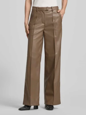 Spodnie z materiału skóropodobnego z podłużnymi przeszyciami model 'Wessy' STAND STUDIO