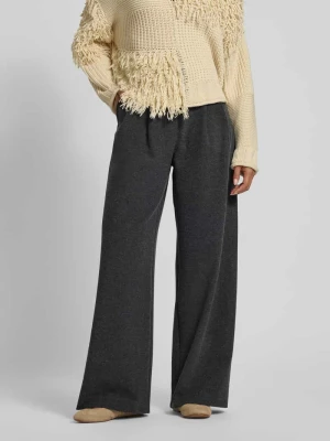 Spodnie z szeroką nogawką i kieszeniami z tyłu JAKE*S STUDIO WOMAN