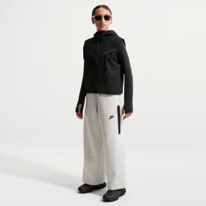 Spodnie z szerokimi nogawkami dla dużych dzieci (dziewcząt) Nike Tech Fleece - Szary