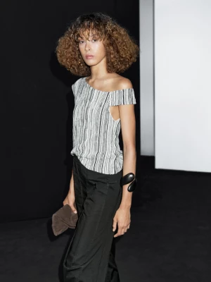 Spodnie Z Szerokimi Nogawkami I Przeszyciami - Czarny - - Massimo Dutti - Female