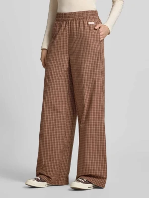 Spodnie z szerokimi nogawkami z naszywką z logo model 'Hazel' OH APRIL