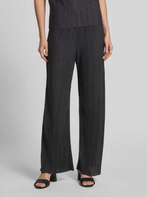 Spodnie z szerokimi nogawkami z plisami model 'PLISA' Vila