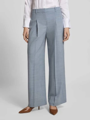 Spodnie z szerokimi nogawkami z zakładkami w pasie z czystej żywej wełny Model 'TIANA4' Boss