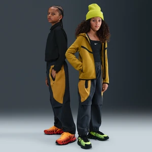 Spodnie z tkaniny dla dużych dzieci (chłopców) Nike Tech - Szary