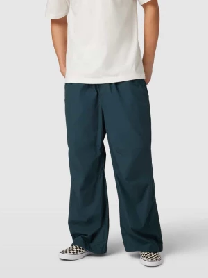 Spodnie z wpuszczanymi kieszeniami model ‘PARACHUTE’ jack & jones